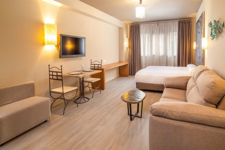 estudio de sevilla este apartamentos