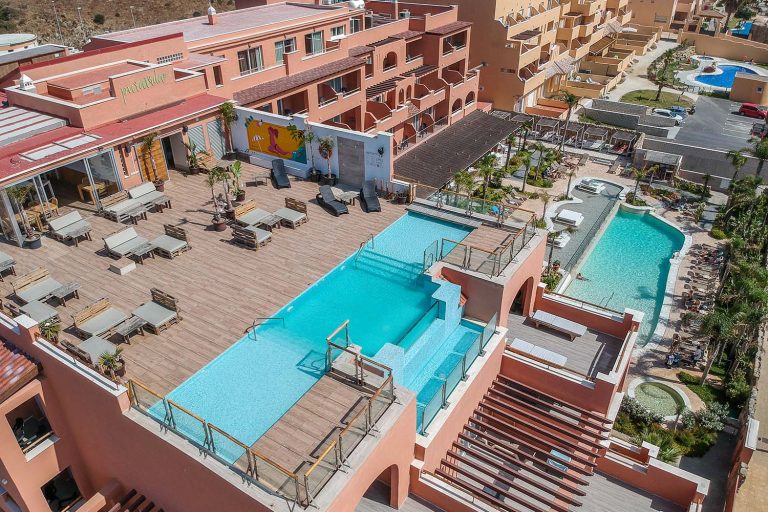 vista aerea del hotel tarifa lances
