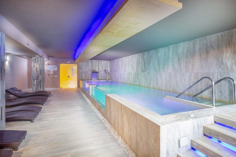 wellness hotel tarifa lances