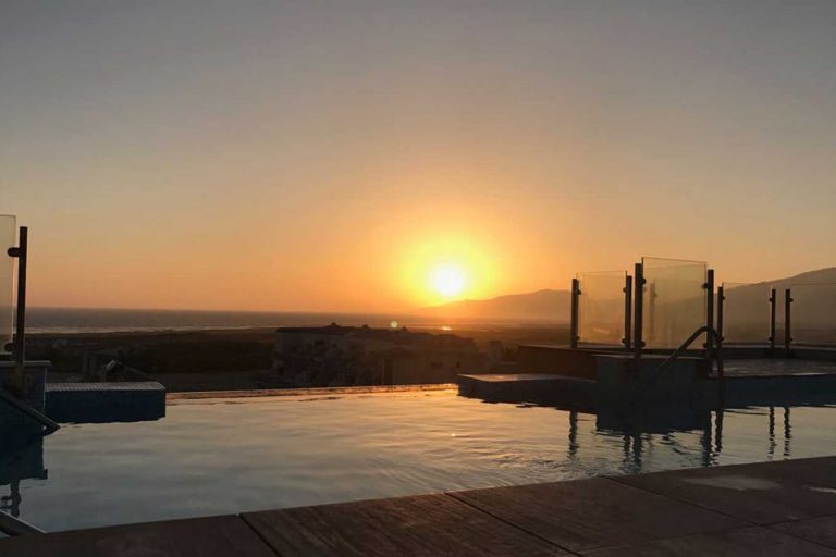 piscina infinity del hotel tarifa lances