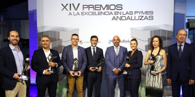 XIV-Premios-Excelencia-Andaluzas-Caixabank_1806429403_187823965_667x375